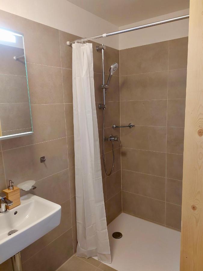 Haus La Punt, Savognin Appartement Rona Buitenkant foto