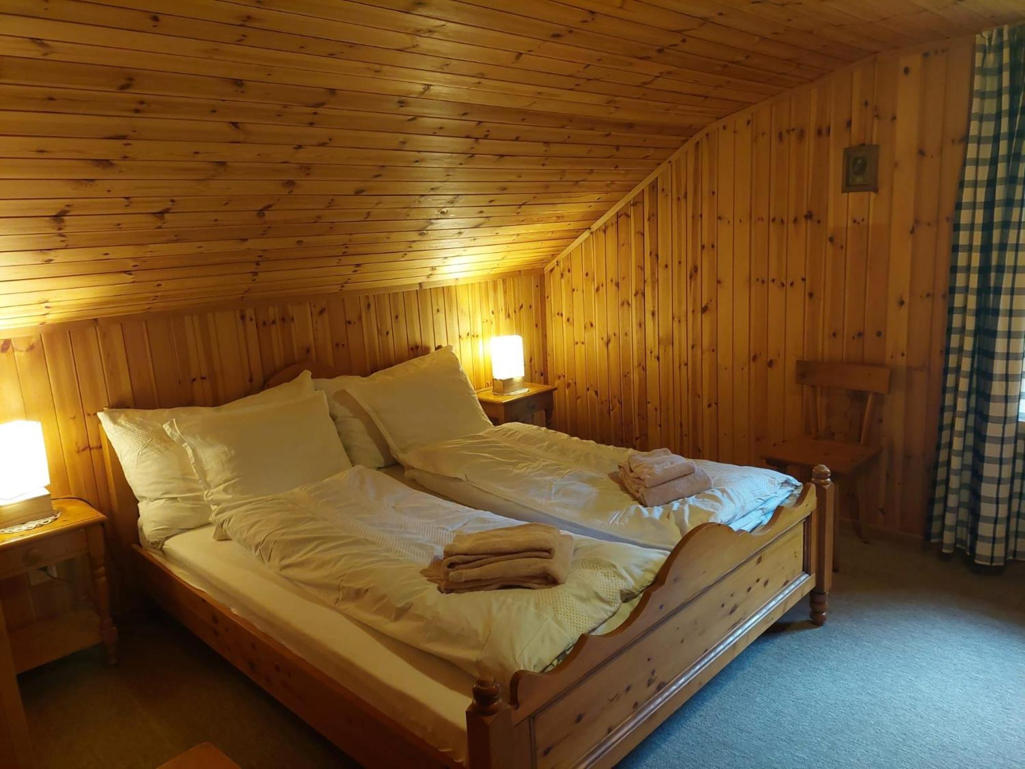 Haus La Punt, Savognin Appartement Rona Buitenkant foto