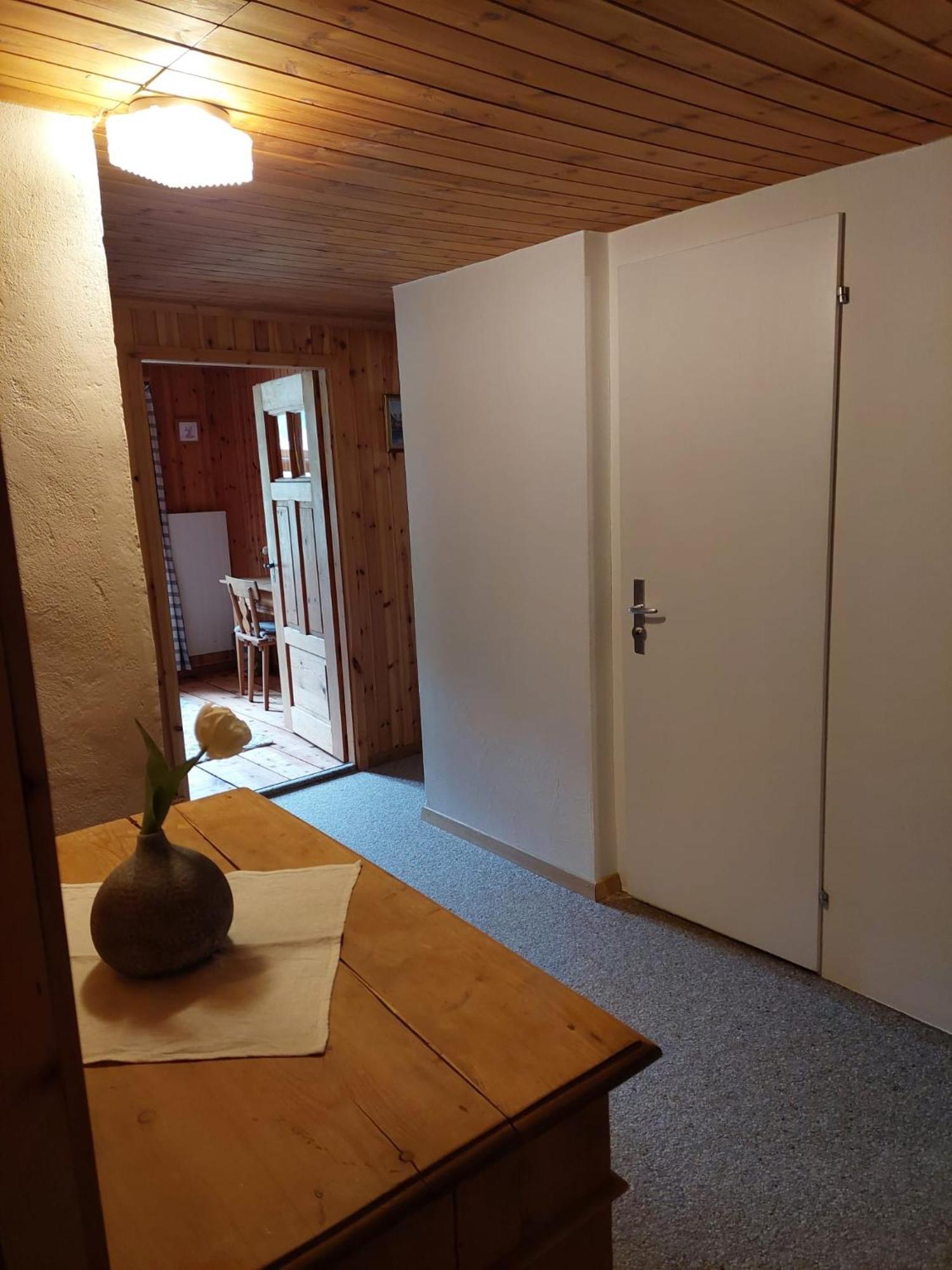 Haus La Punt, Savognin Appartement Rona Kamer foto